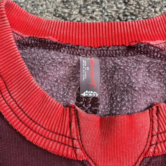 FP Movement Intercept Colorblock crewneck size XS NWT - Picture 2 of 5